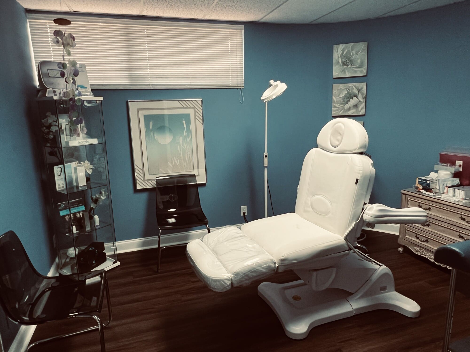 Beauty Medica treatment room with treatment chair and clinical equipment